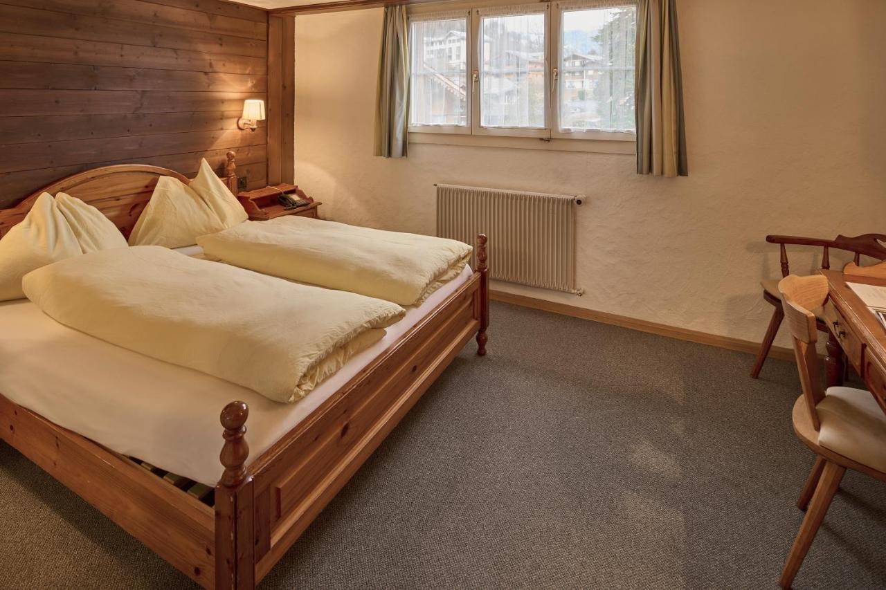 Baeren Hotel, The Bear Inn Вильдерсвиль Экстерьер фото